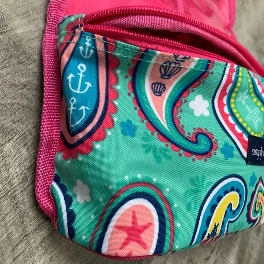 Simply Southern Hanging Travel Bag - Picture 6 of 13